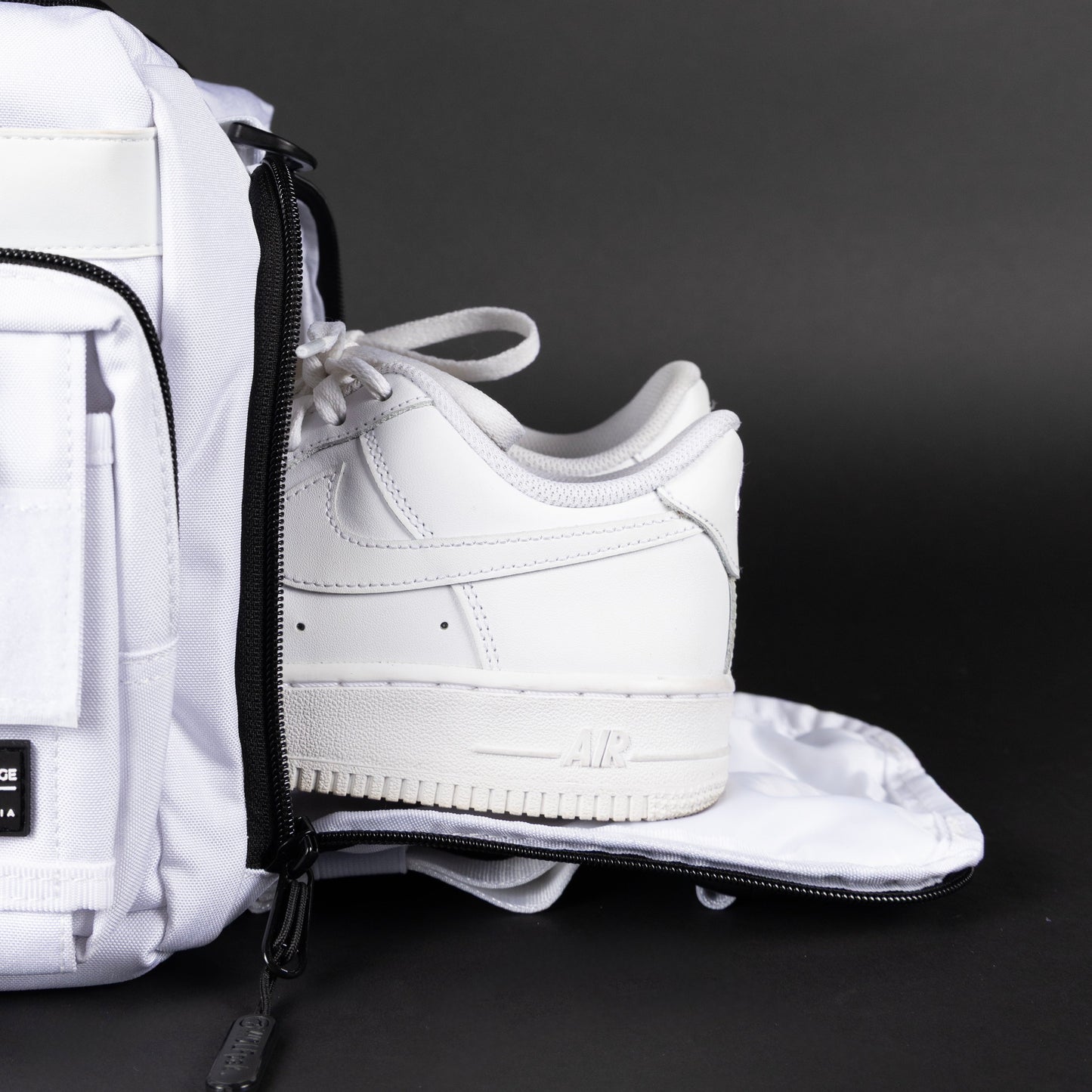 30L Perfect Duffle Bag Polar White
