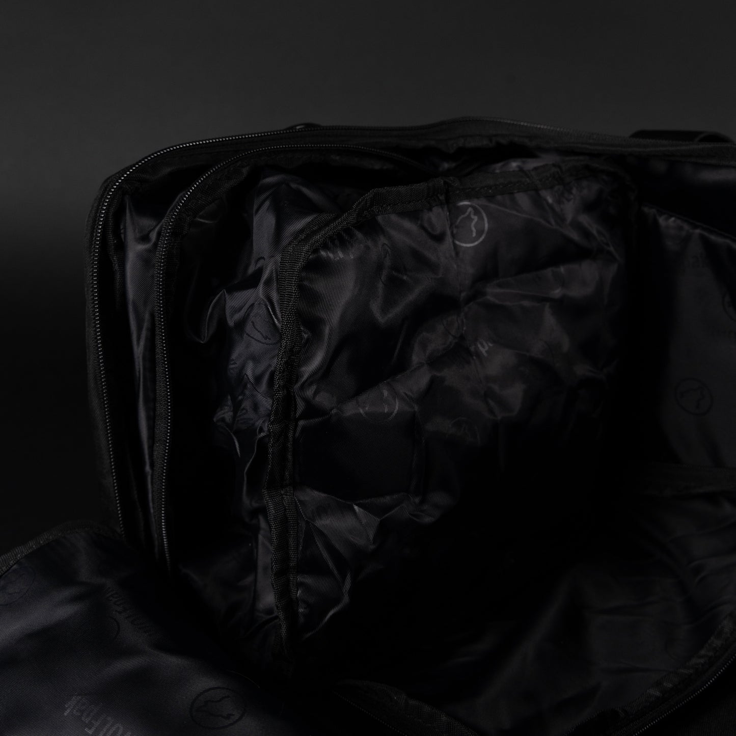 30L Perfect Meal Management Duffle Bag Alpha Black