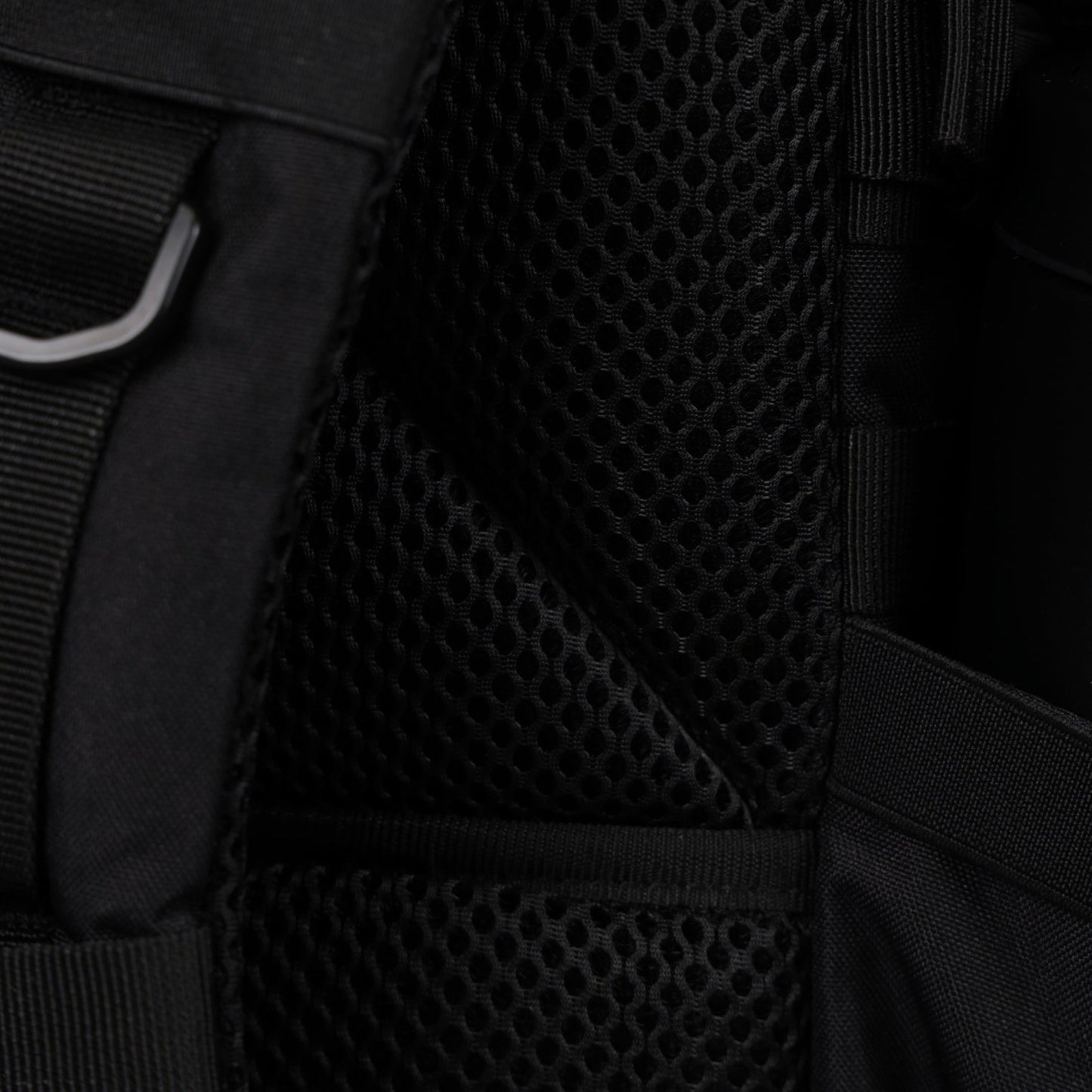 35L Backpack Nightshade