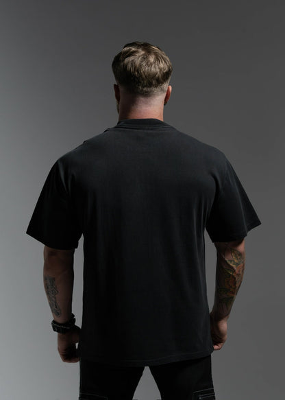 Core "NEVER AVERAGE CLAWS" Graphic T-Shirt