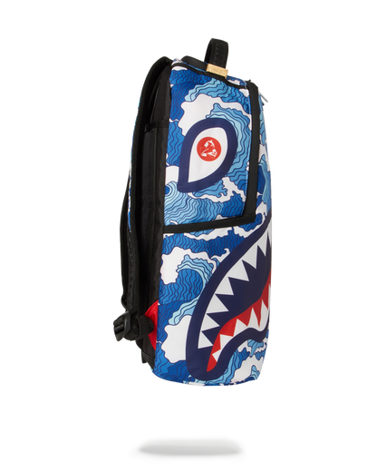 THE SHARK WAVE (made from 100% recycled plastic bottles from the ocean)