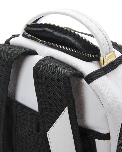 CLEARCUT DLX BACKPACK (WHITE)