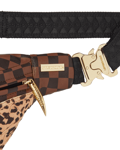 A.i.3 THE LEGACY SAVVY CROSSBODY