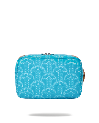 ILLUCHAINS TURQ TOILETRY BAG