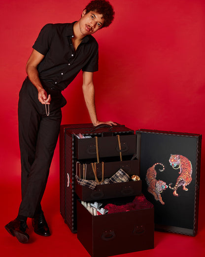 VANQUISH II WARDROBE TRUNK