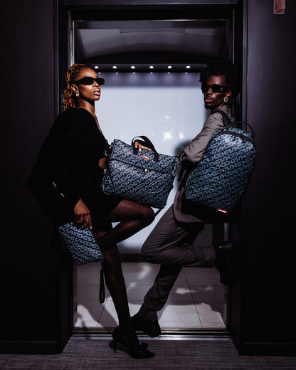 MAGNETIC PULSE TRAVEL BAG