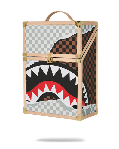 UNSTOPPABLE ENDEAVORS II CHATURANGA SHARK 1900 BACKPACK