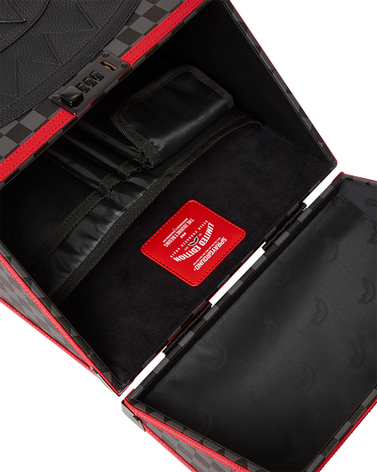 MONACO SHARK CLUB CHATURANGA SHARK 1900 BACKPACK