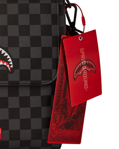 SNOOPY DAY OFF MESSENGER SLING BAG