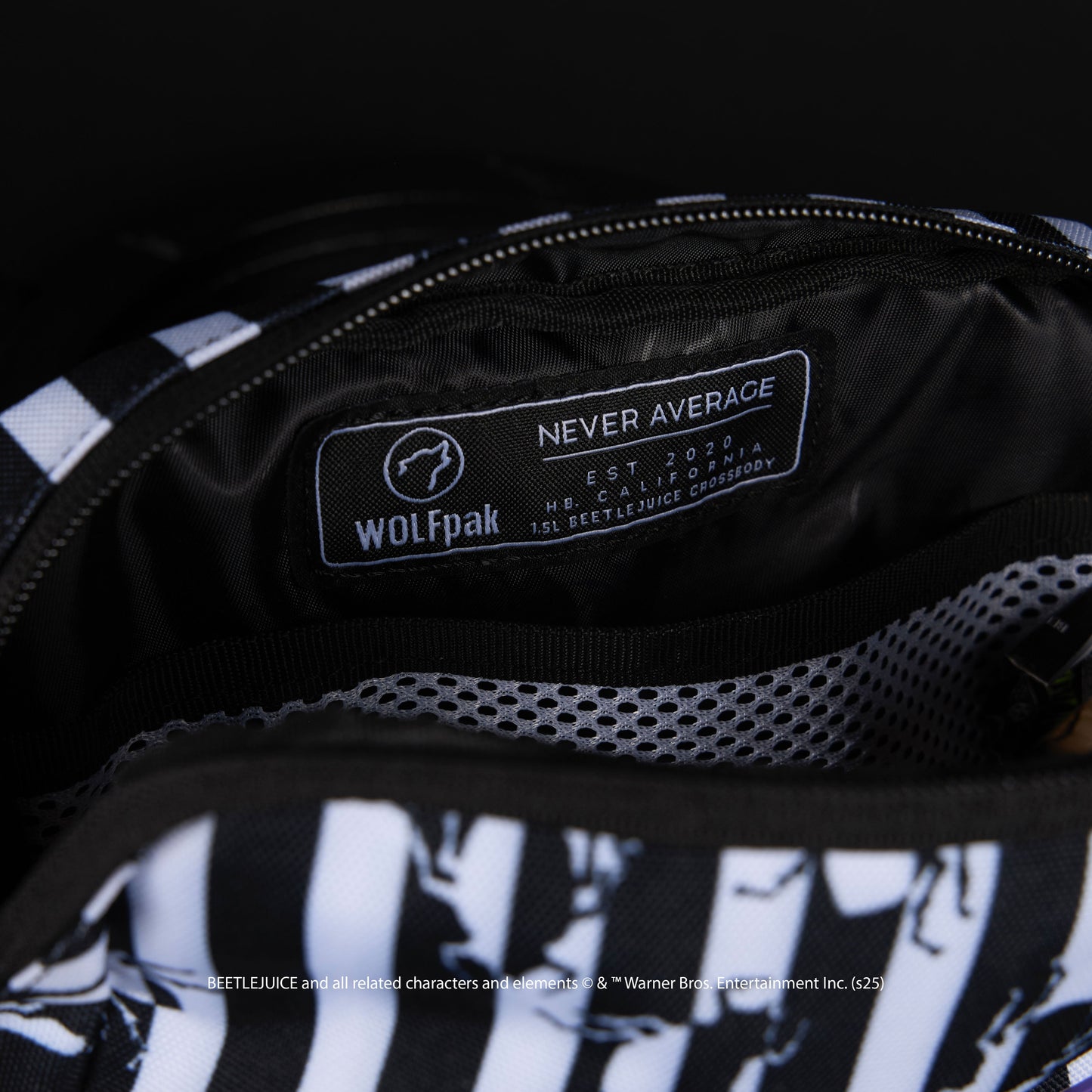 1.5L Crossbody Pack Beetlejuice