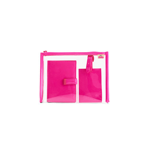 The Passport & Luggage Tag Set in Barbieƒ?› Pink