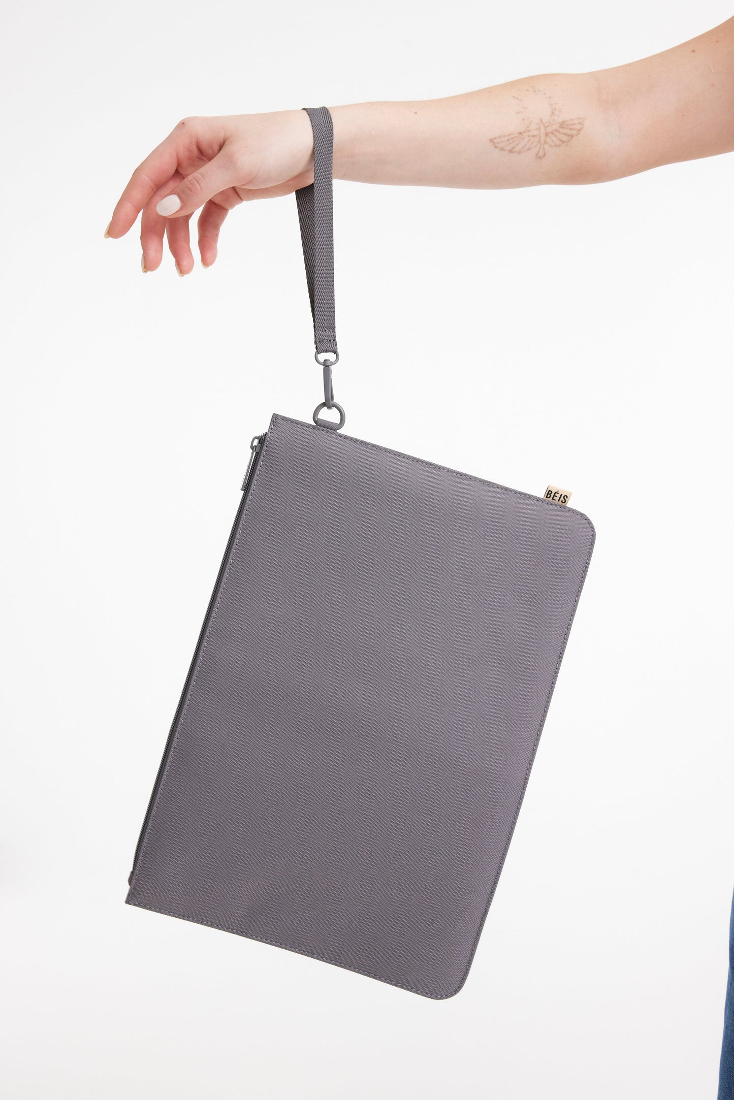 The B??ISics Laptop Pouch in Grey