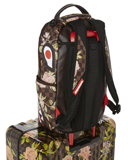 SHARKFLOWER 29.5? FULL-SIZE SHARKNAUTICS LUGGAGE