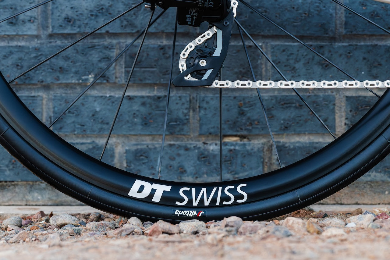 Carbon Road – Panda Pearl - SRAM Rival AXS 2x