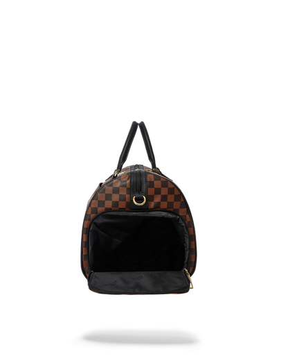A.i.3 THE LEGACY DUFFLE