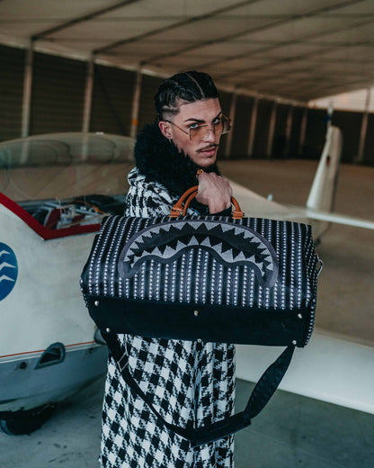 ILLUCHAINS DUFFLE