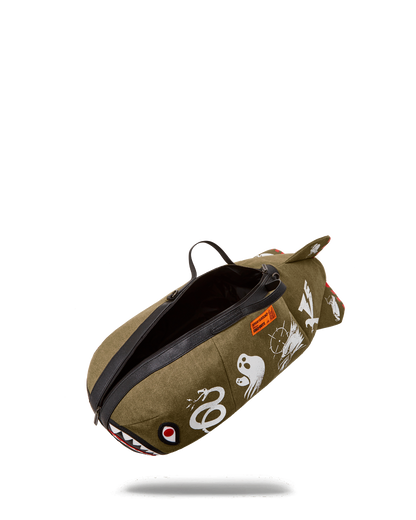 CALL OF DUTY SHARK TORPEDO DUFFLE