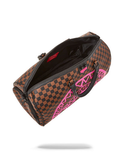 THE ARTISTS TOUCH DUFFLE