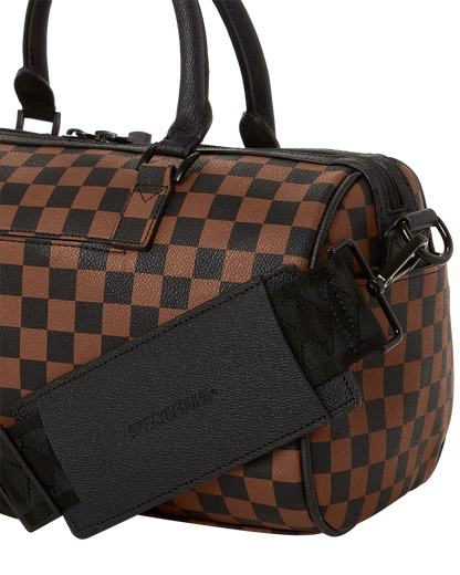 THE ARTISTS TOUCH MINI DUFFLE