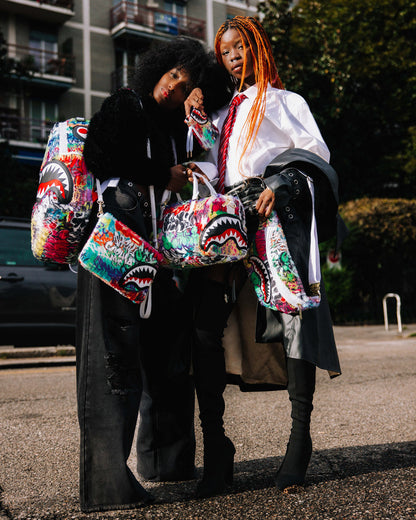 LE MONDE DES GRAFFITIS MINI DUFFLE