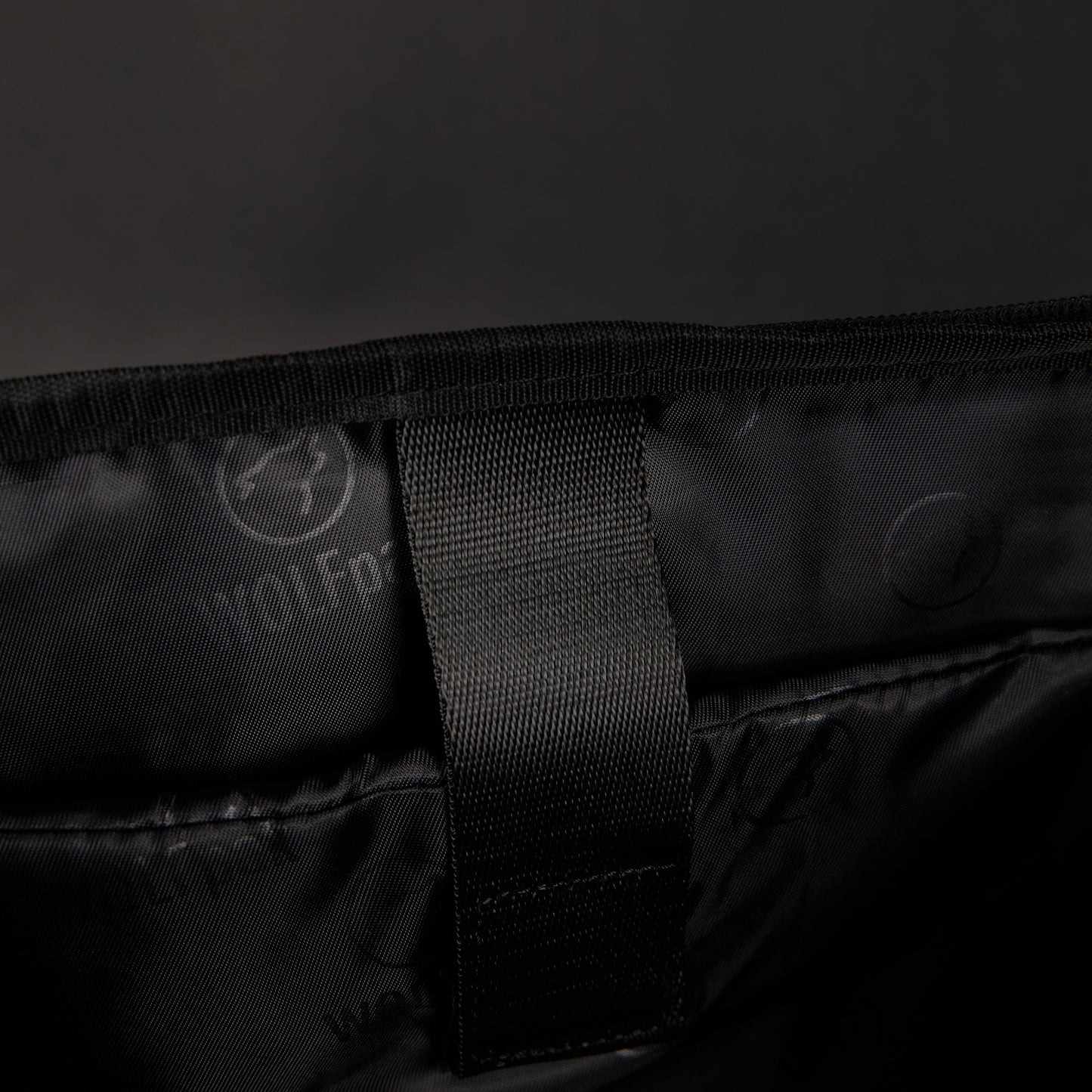 30L Perfect Duffle Bag Dead Men Tell No Tales