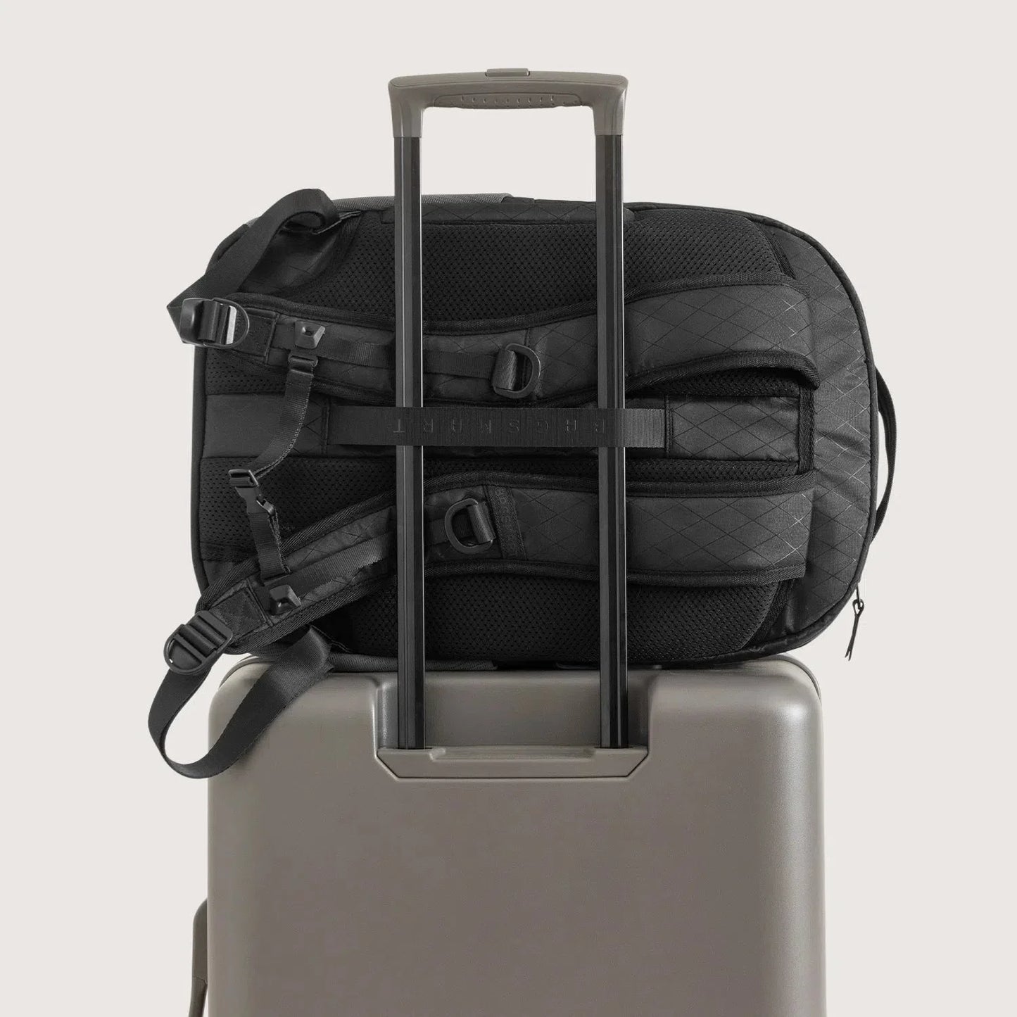 Dense 40L Travel Pack