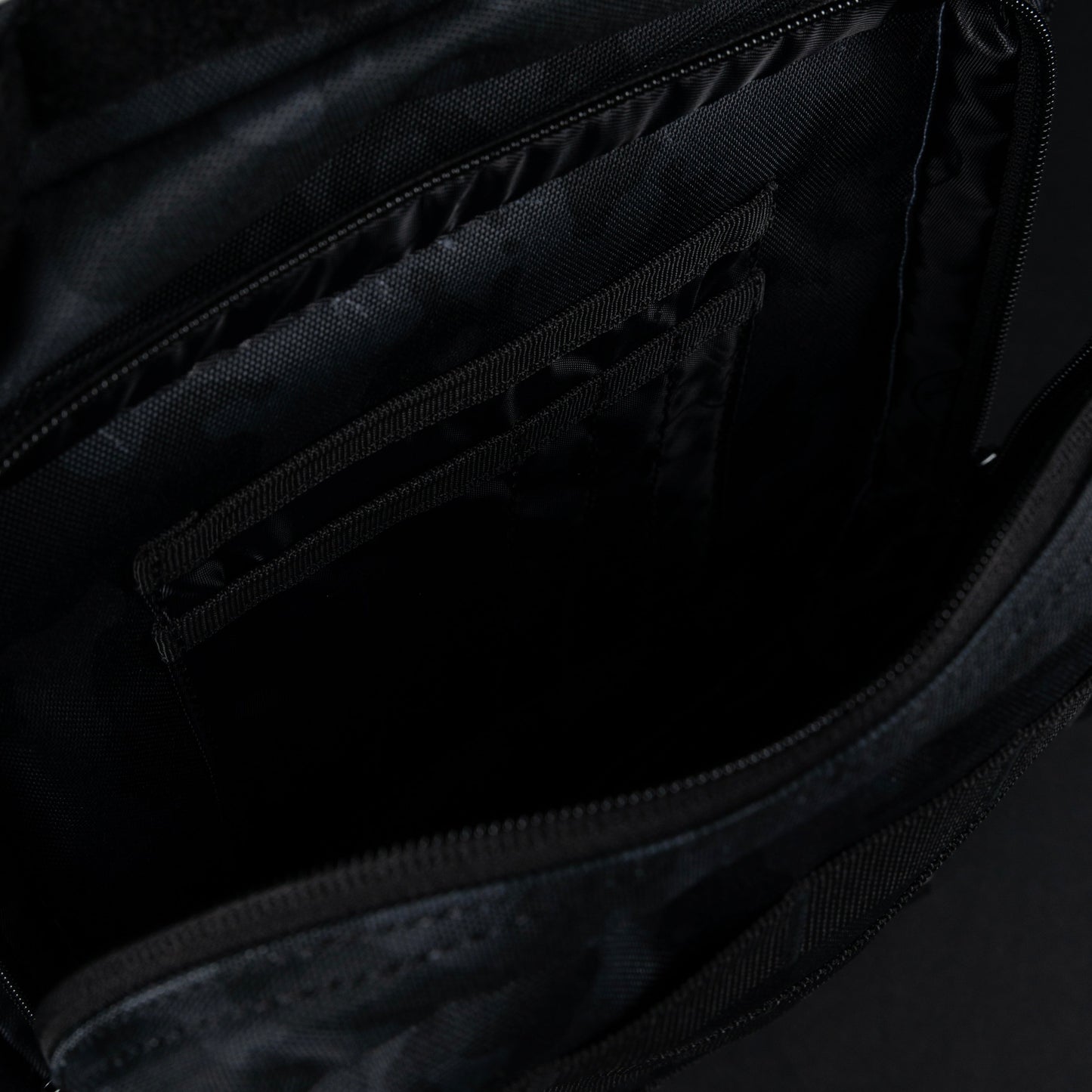 35L Backpack Black Hearts