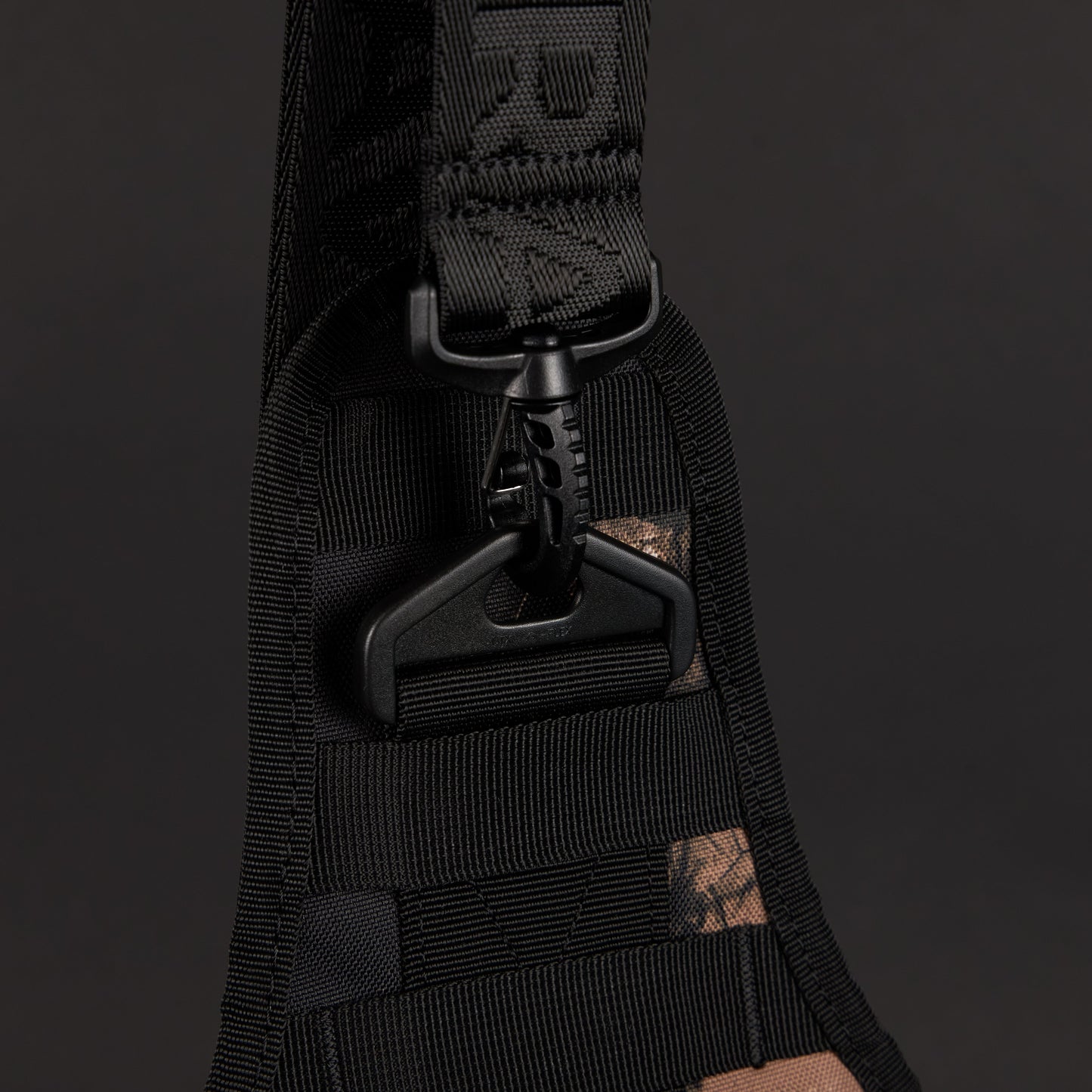 9L Tactical Sling Bag Steampunk