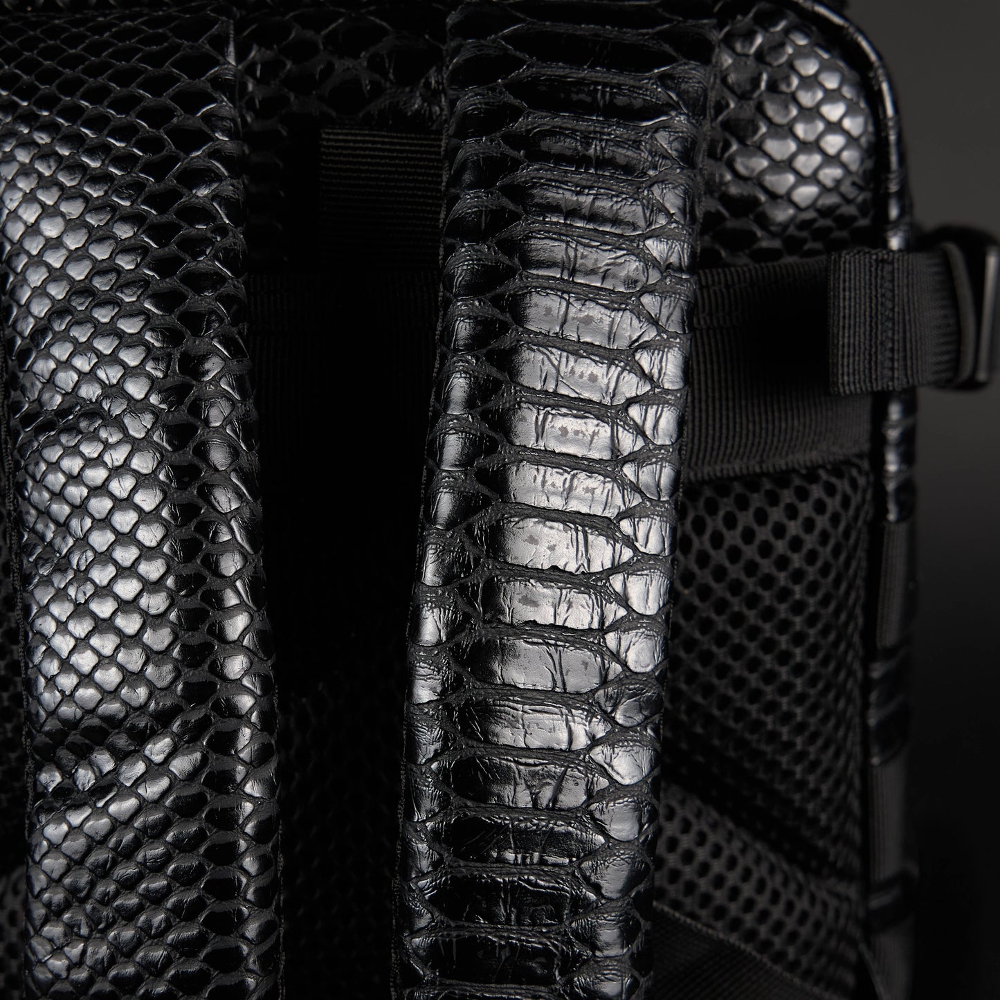 9L Backpack Mini King Cobra
