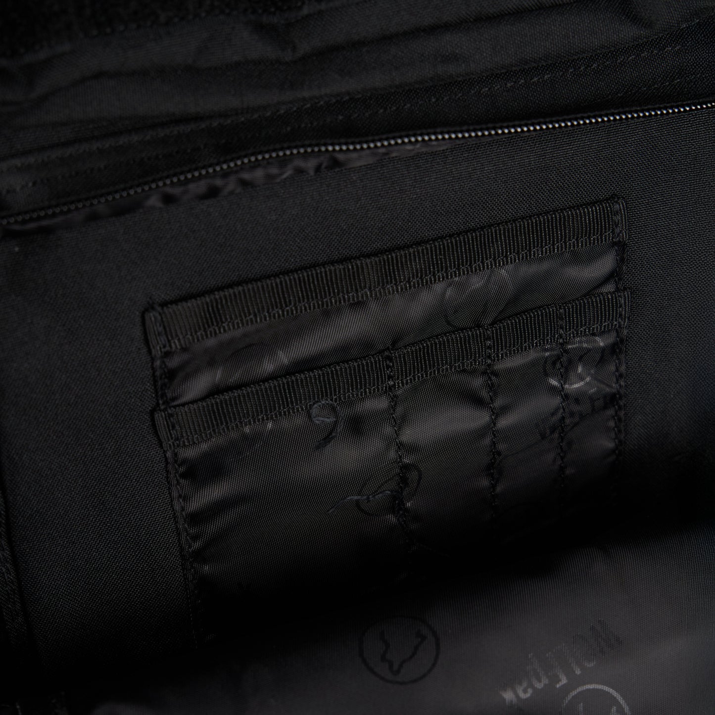 25L Backpack Alpha Black