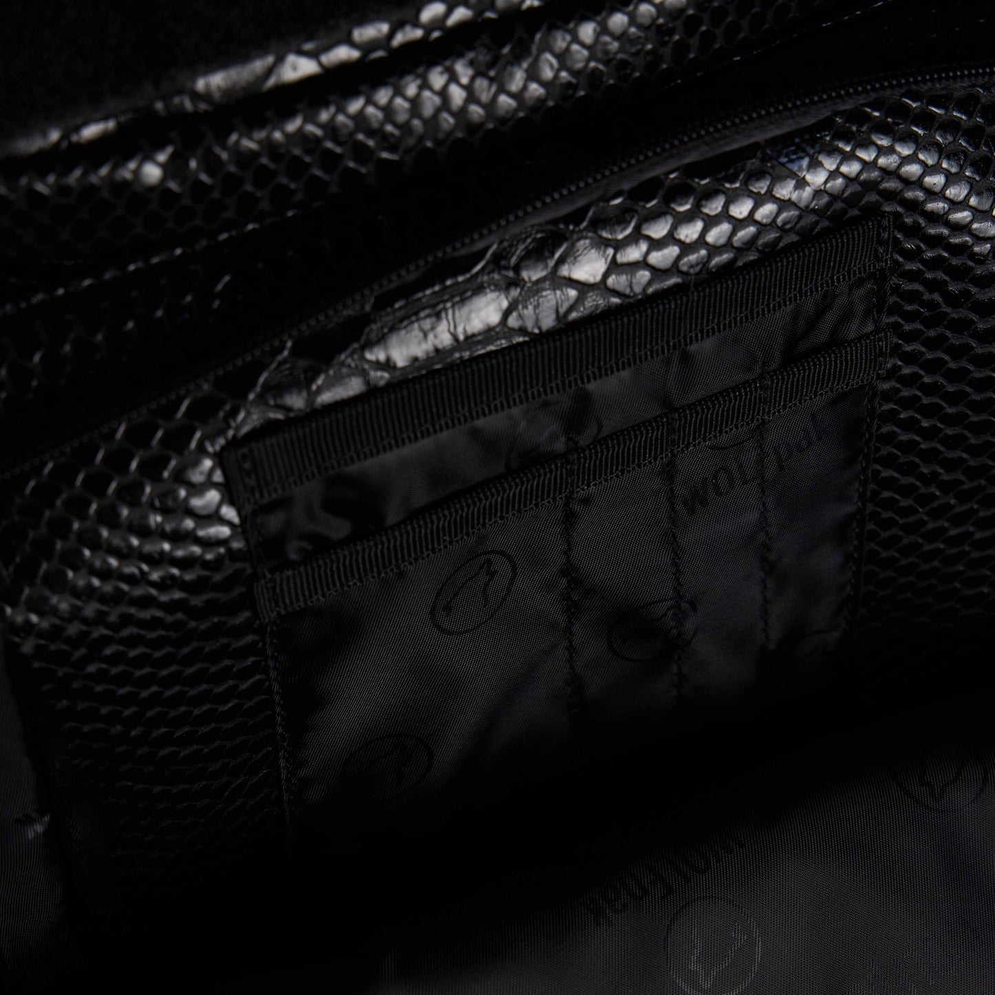 25L Backpack King Cobra