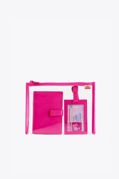 The Passport & Luggage Tag Set in Barbieƒ?› Pink