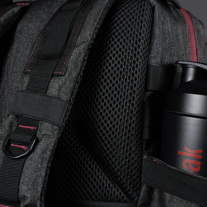 45L Backpack Black Widow