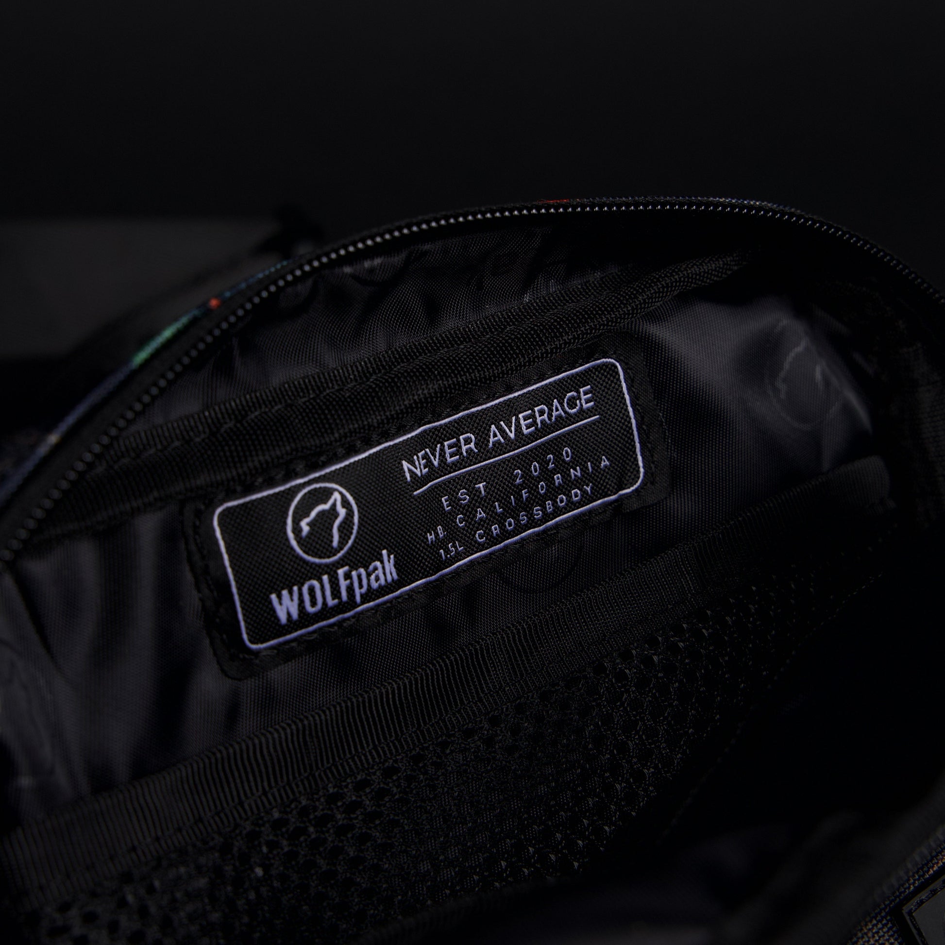 Crossbody Pack Love Never Dies