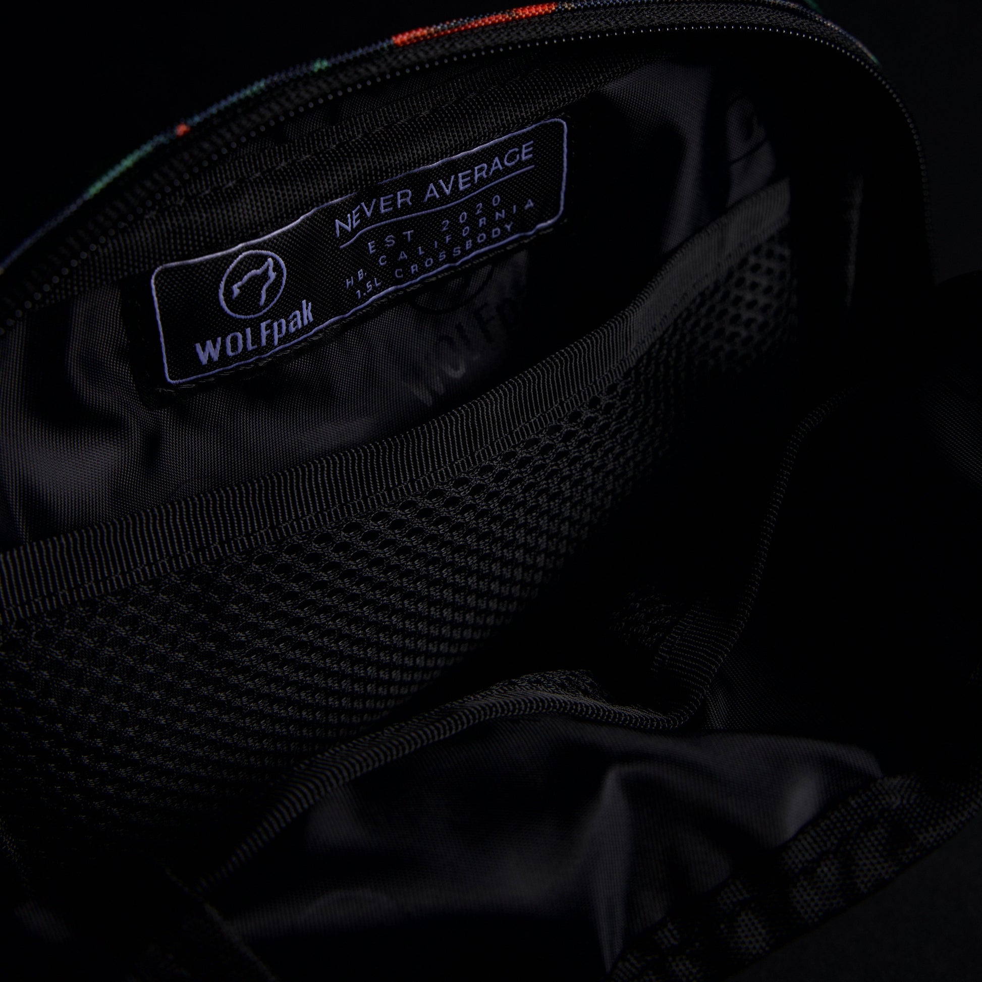 Crossbody Pack Love Never Dies