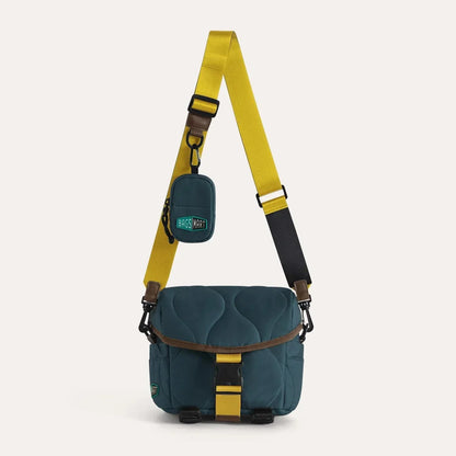 (FREE GIFT) Paz 4L Camera Sling