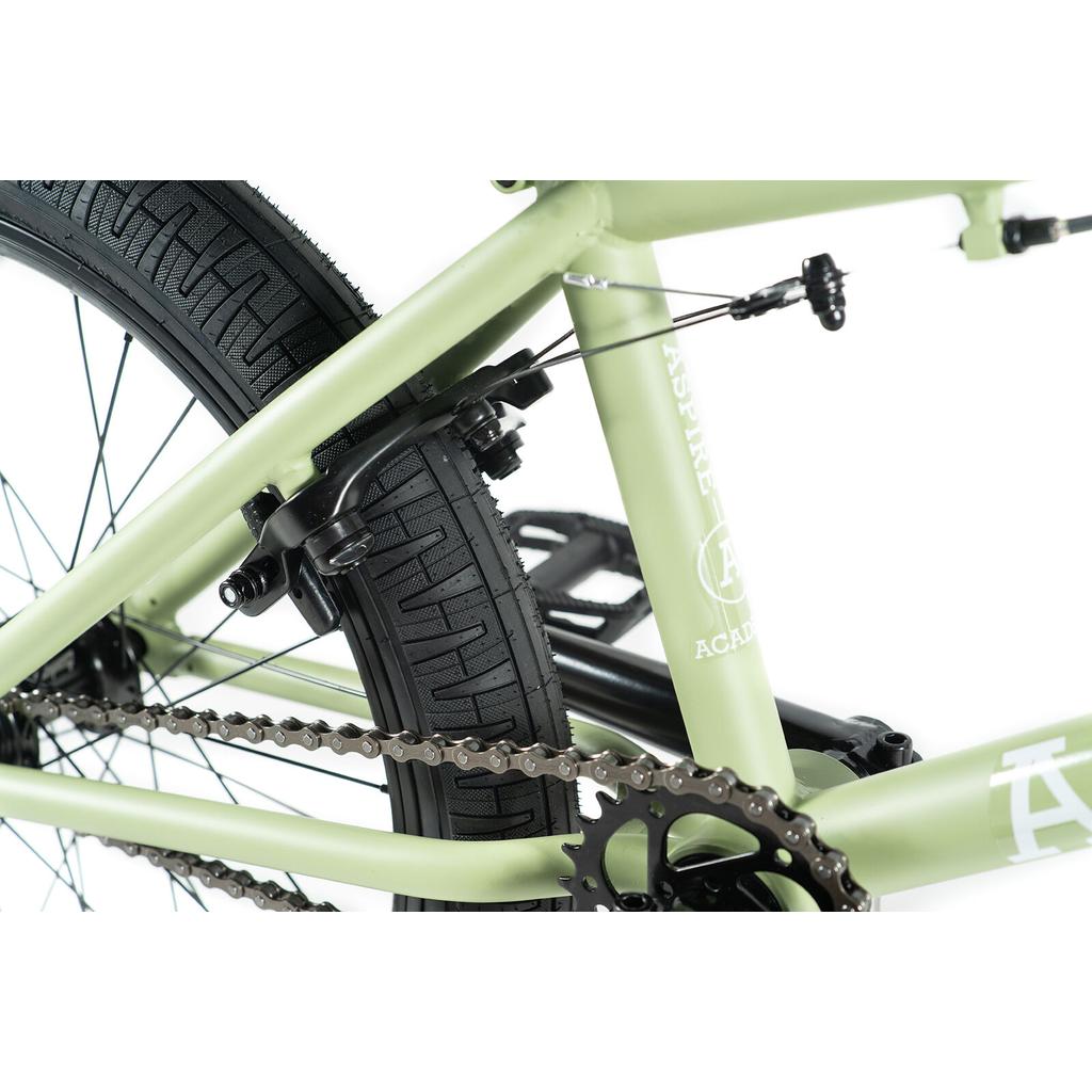 Academy Aspire 20 Inch Bike