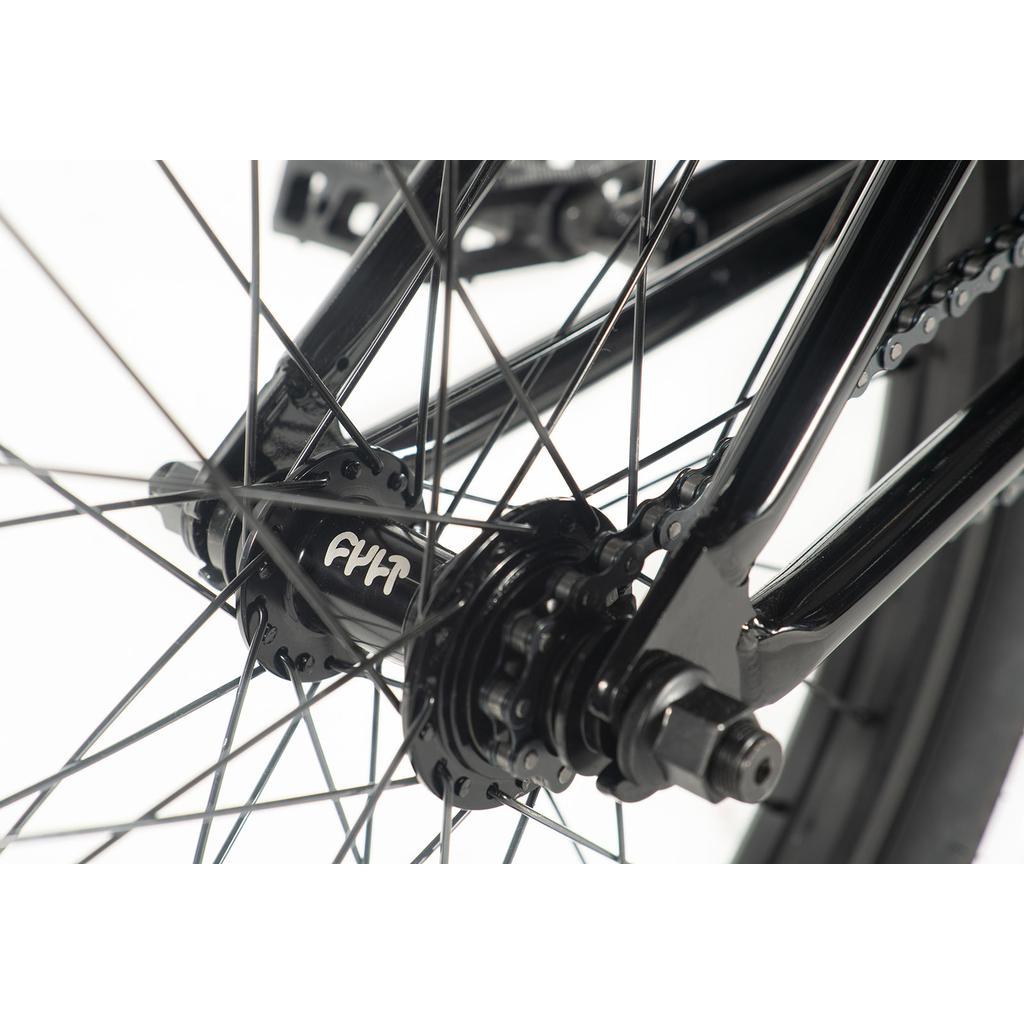 Cult Gateway 20 Inch Bike