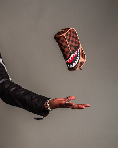 HENNYVILLE POUCH
