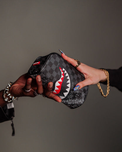 SCRIBBLE DRIBBLE CHECK POUCH