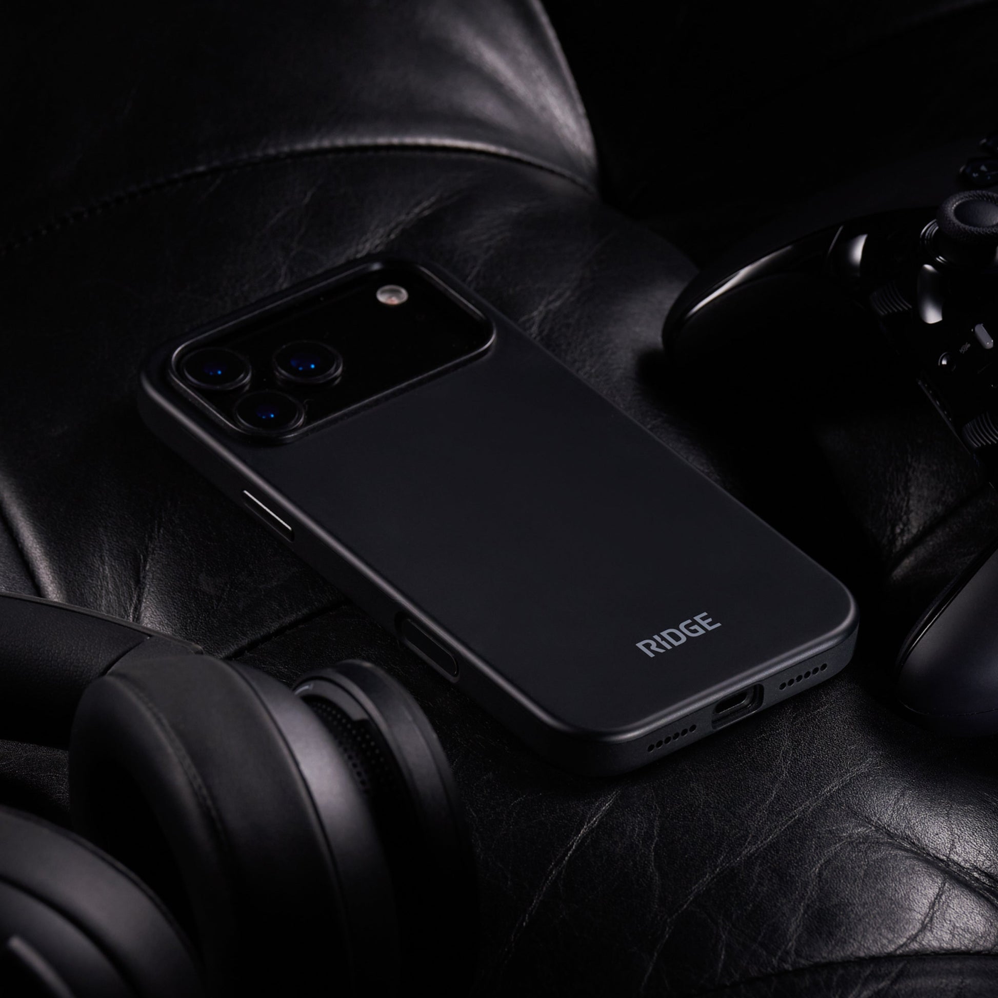 Everyday Phone Case - iPhone 17 Pro Max - Matte Black