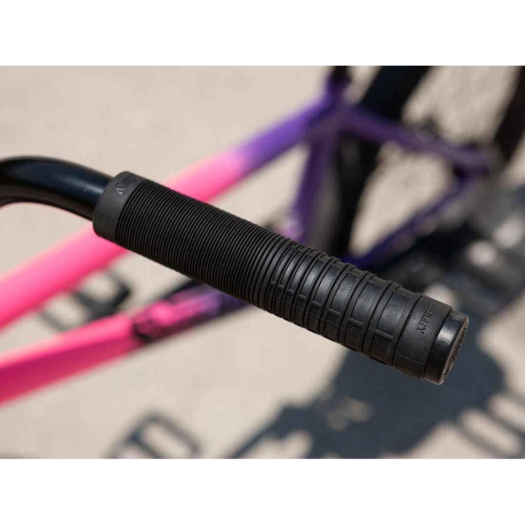 Sunday Street Sweeper 20 Inch Bike