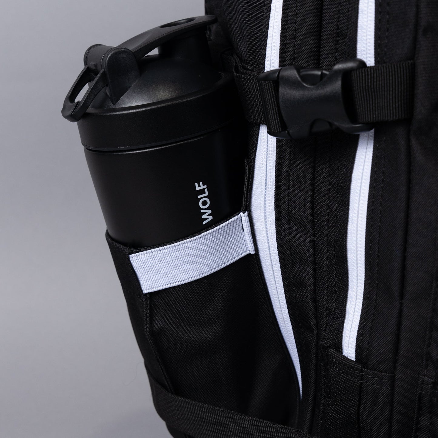 35L Backpack Power Slap Black