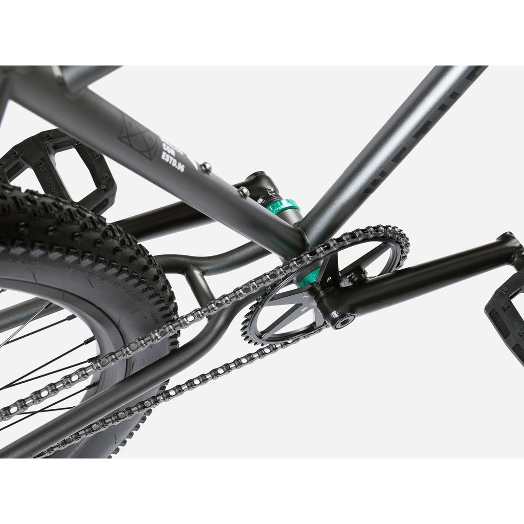 Wethepeople Avenger 27.5 Inch Bike