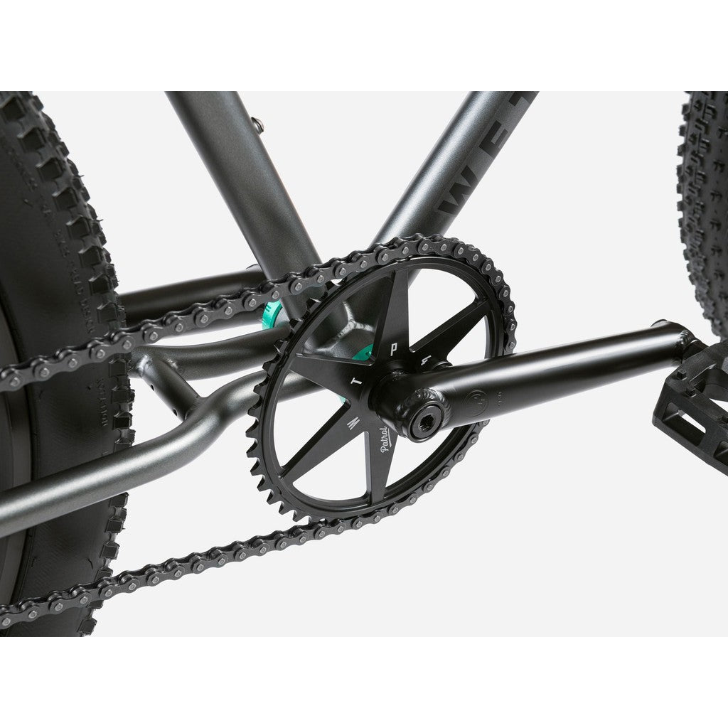 Wethepeople Avenger 27.5 Inch Bike