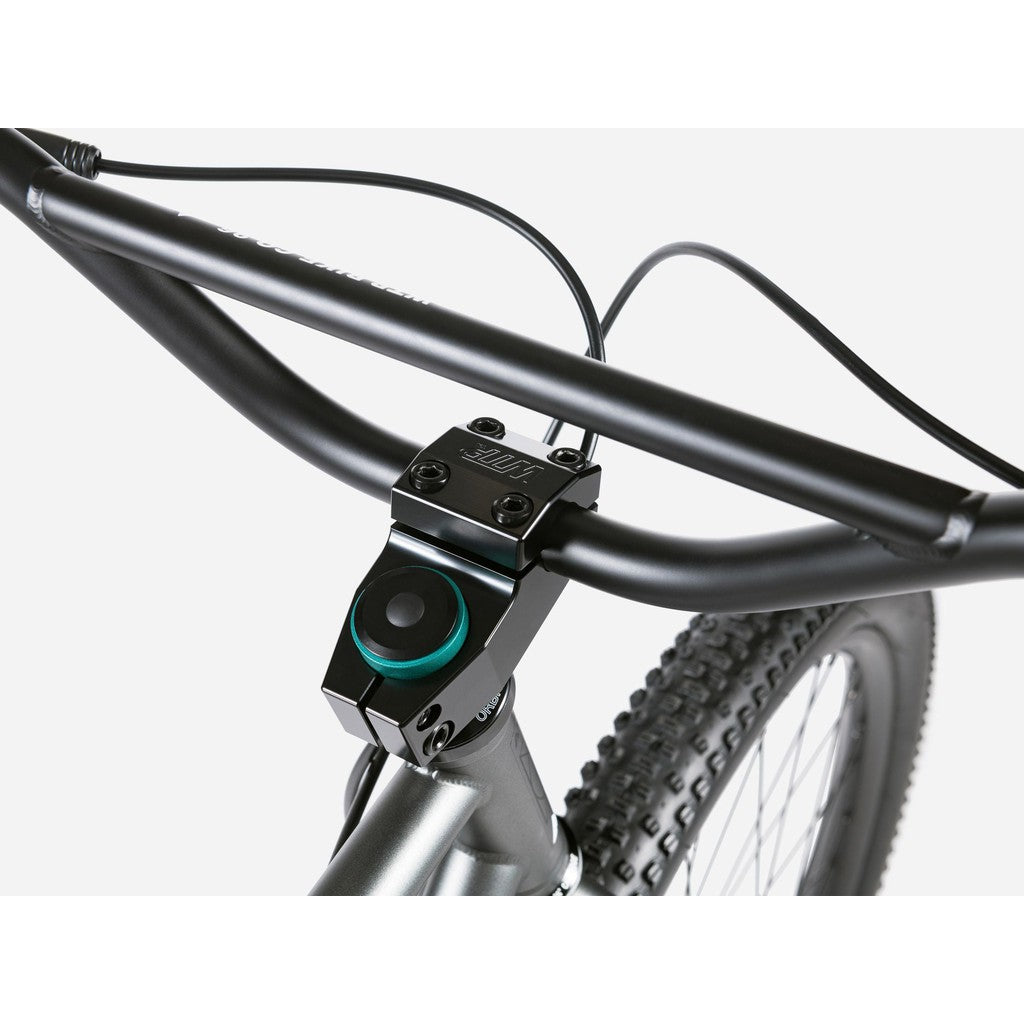 Wethepeople Avenger 27.5 Inch Bike